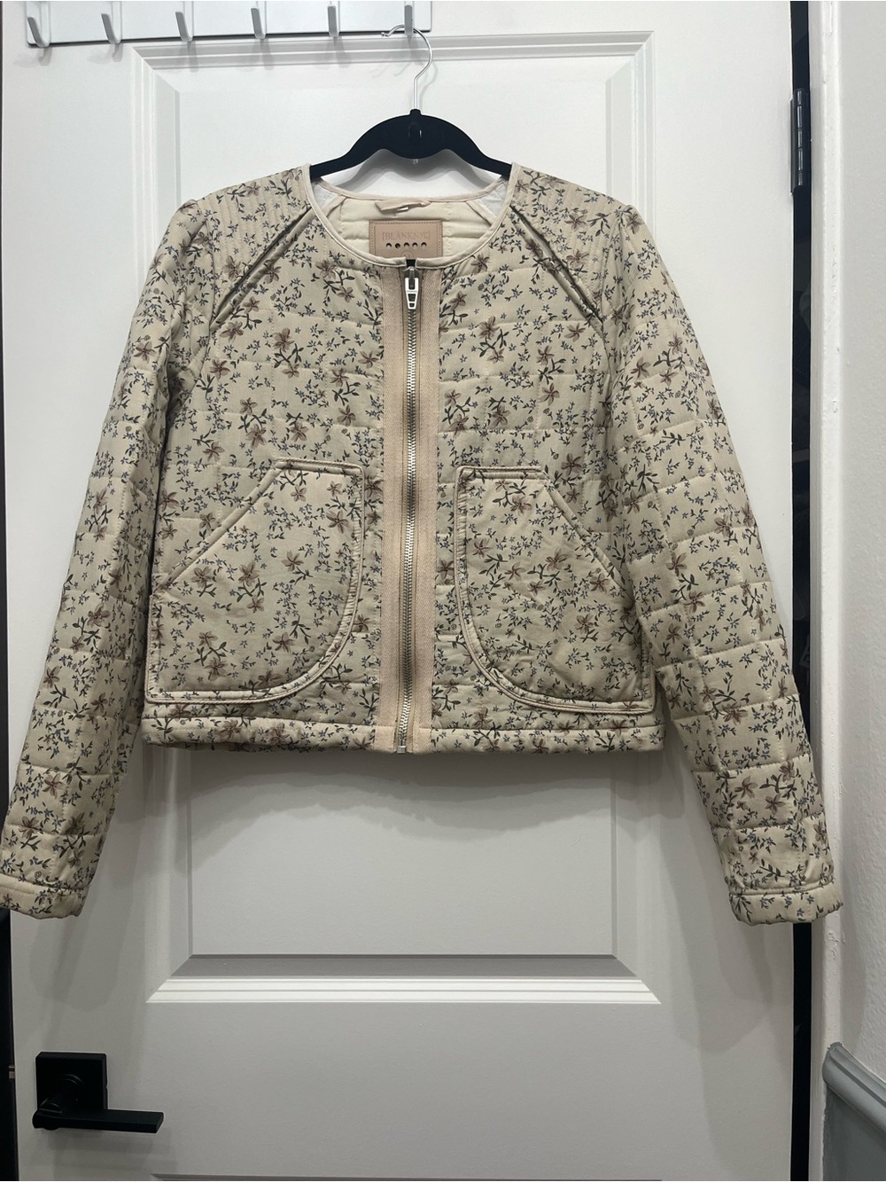 Blank NYC Beige Floral Quilted Puffer Jacket Sz Med